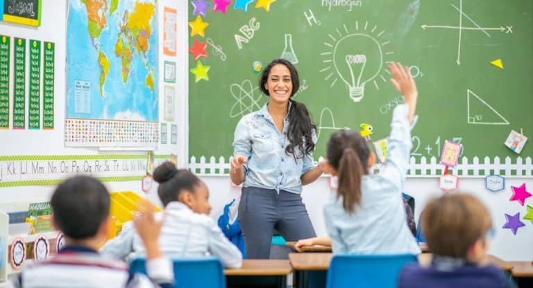 #180 Une école française sur un autre continent